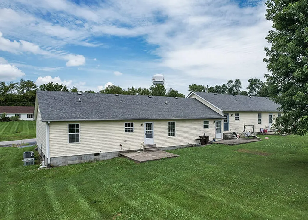100 Murphy Lane Burgin KY 40310