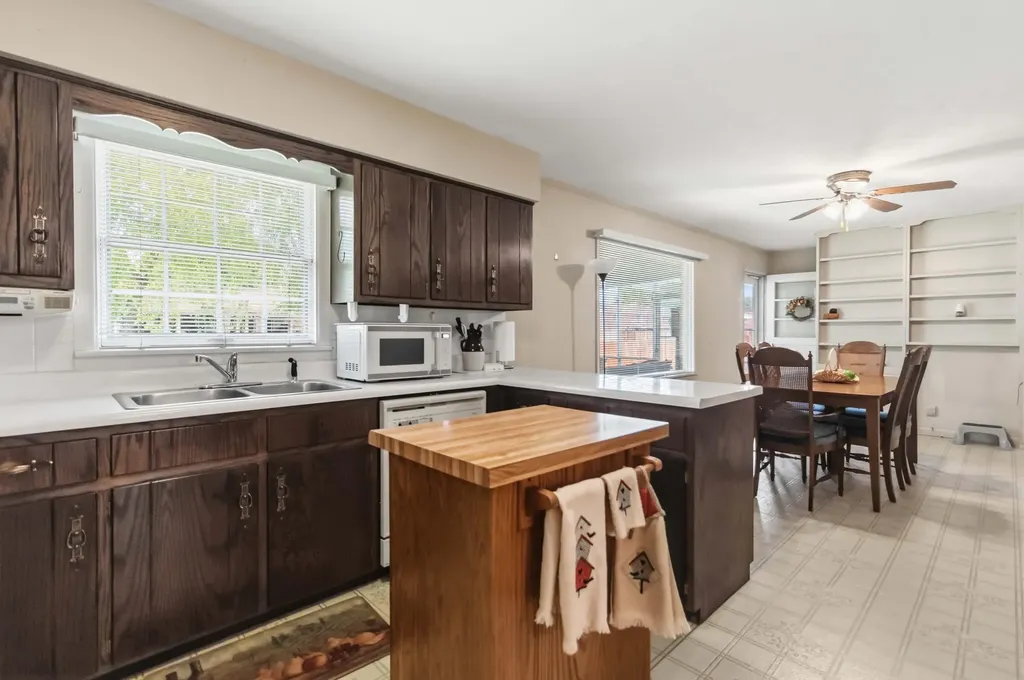201 Colonial Avenue Somerset KY 42501