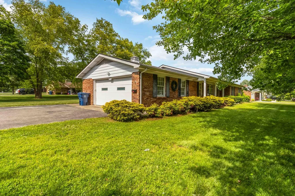 201 Colonial Avenue Somerset KY 42501