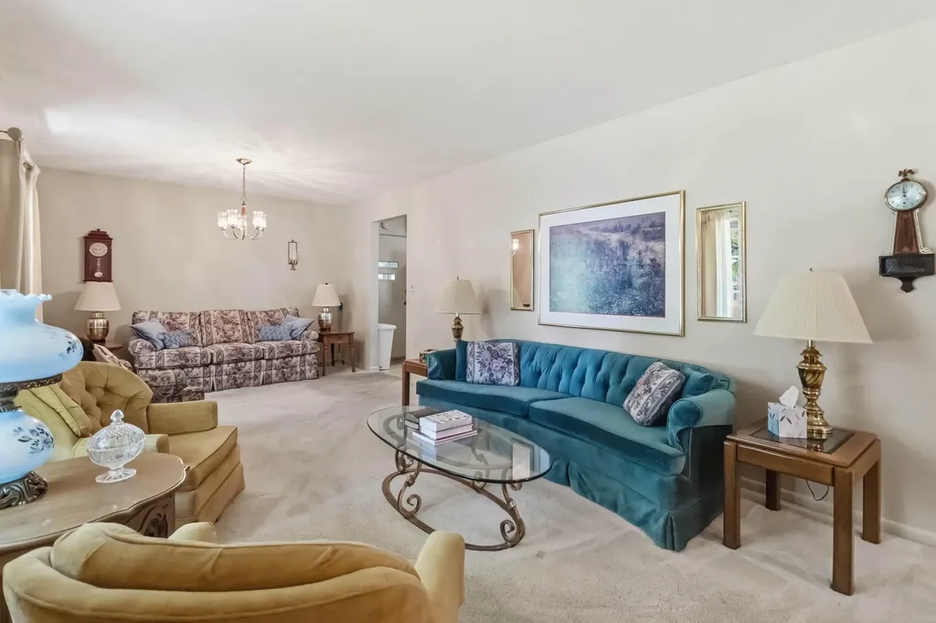 201 Colonial Avenue Somerset KY 42501