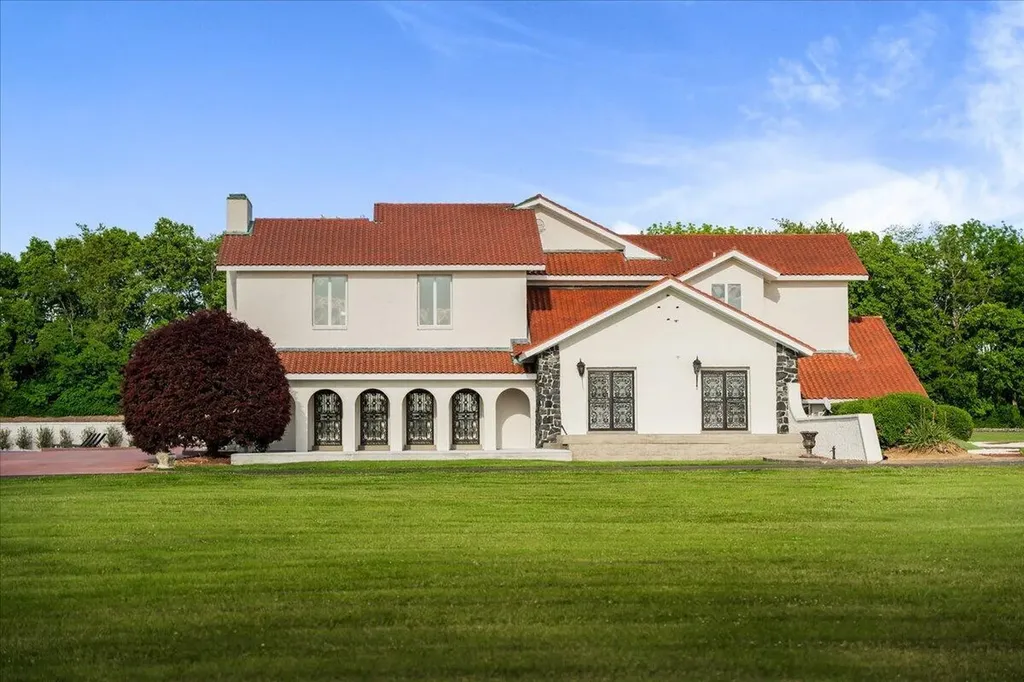 8897 Rockwell Road Lexington KY 40509