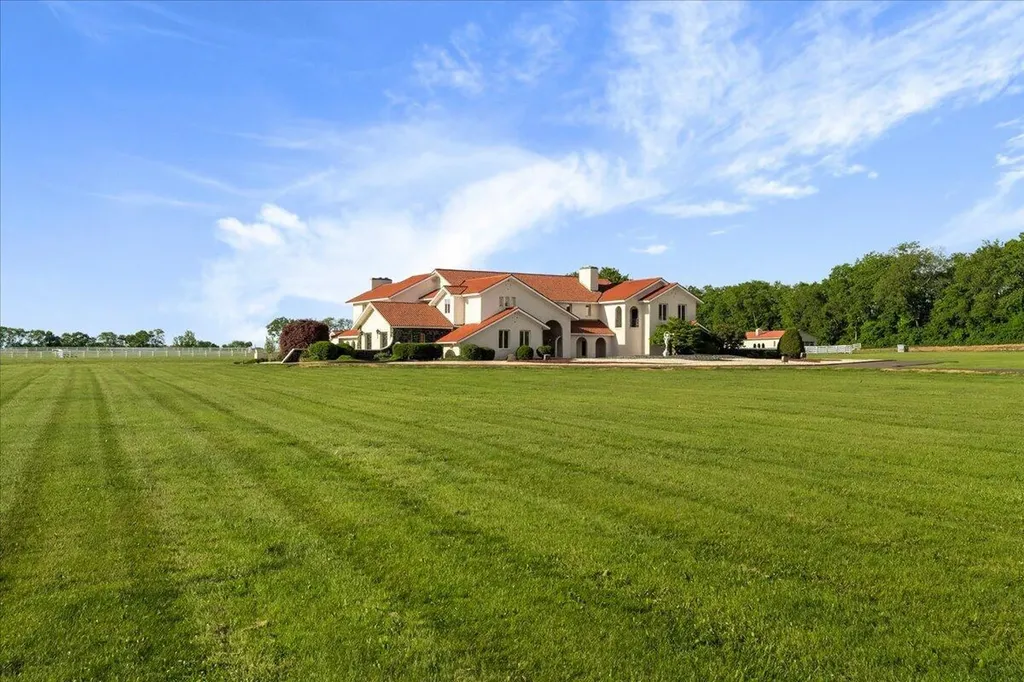 8897 Rockwell Road Lexington KY 40509