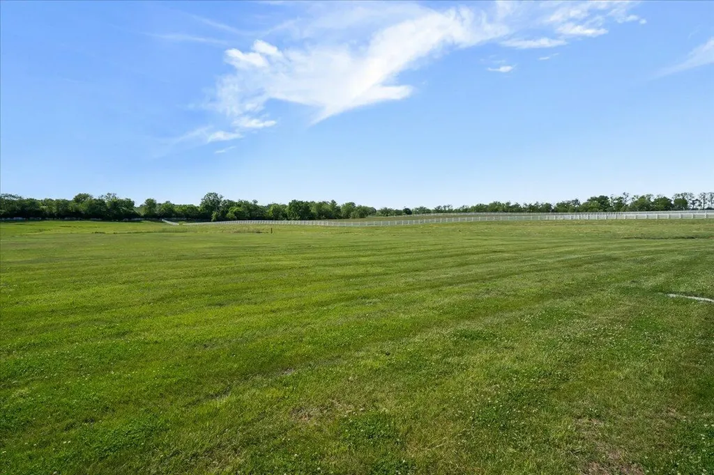 8897 Rockwell Road Lexington KY 40509
