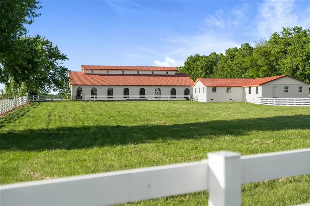 8897 Rockwell Road Lexington KY 40509