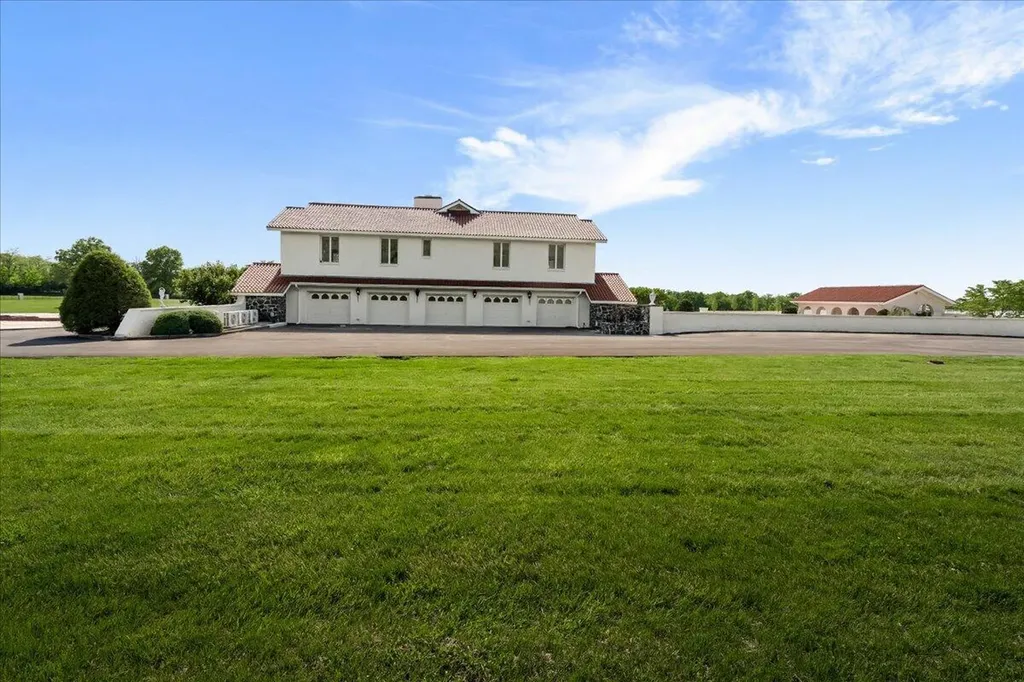 8897 Rockwell Road Lexington KY 40509