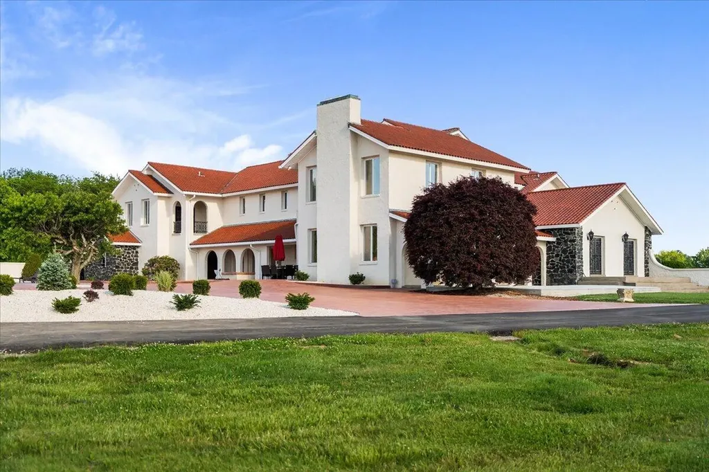 8897 Rockwell Road Lexington KY 40509