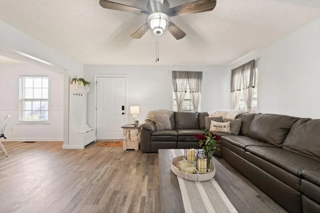 104 Bridgeway Court Nicholasville KY 40356