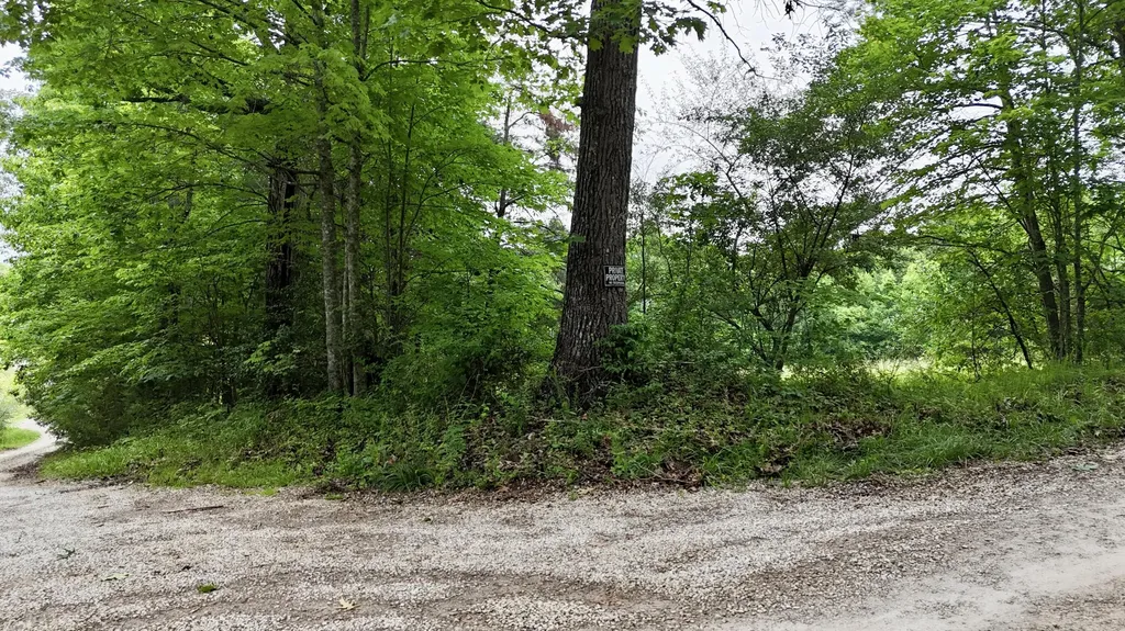 9999 Auger Springs Road Corbin KY 40701