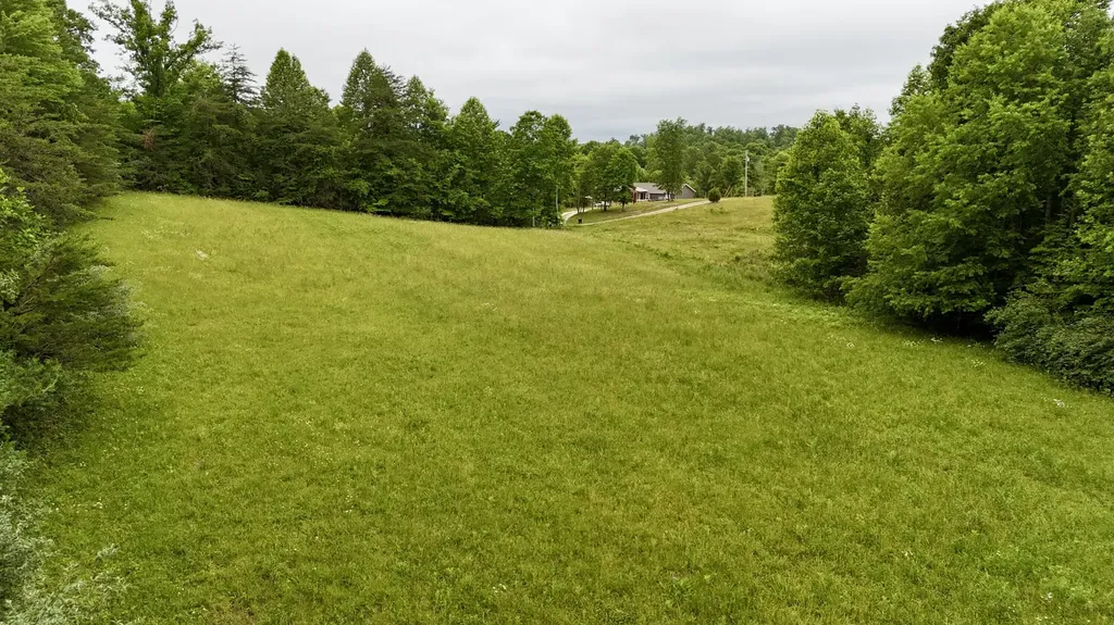 9999 Auger Springs Road Corbin KY 40701