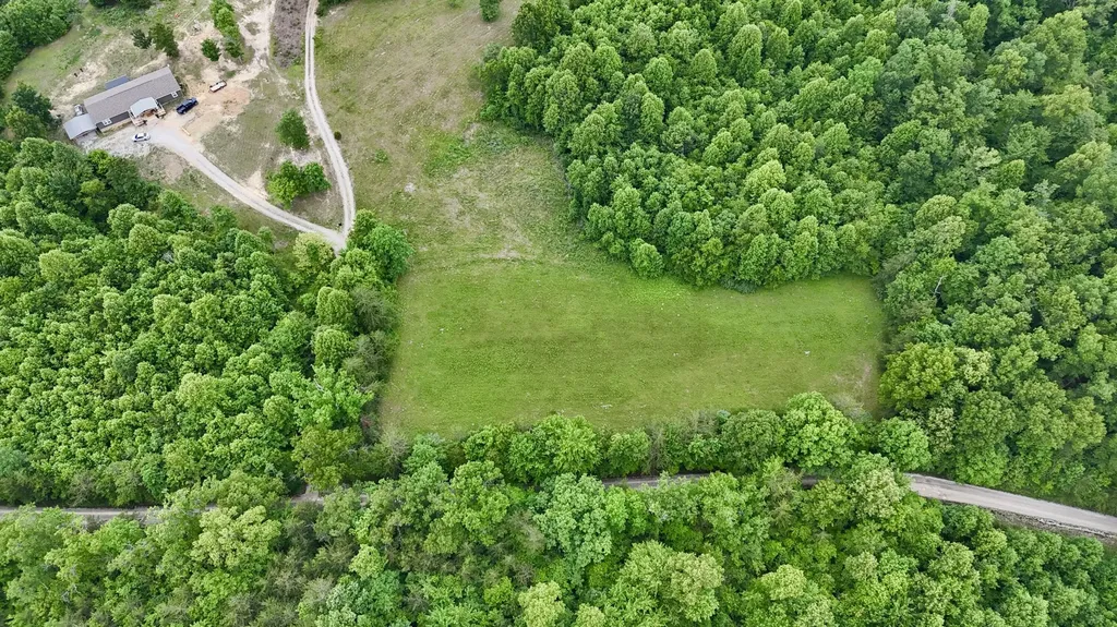 9999 Auger Springs Road Corbin KY 40701