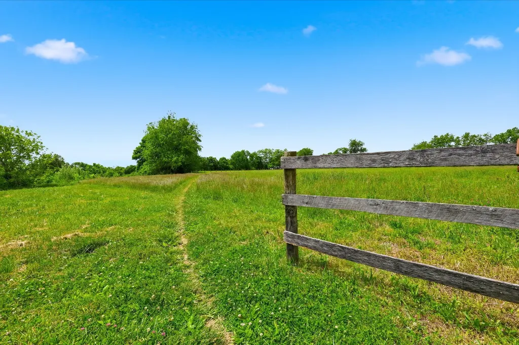 313 Jay Road Owingsville KY 40360