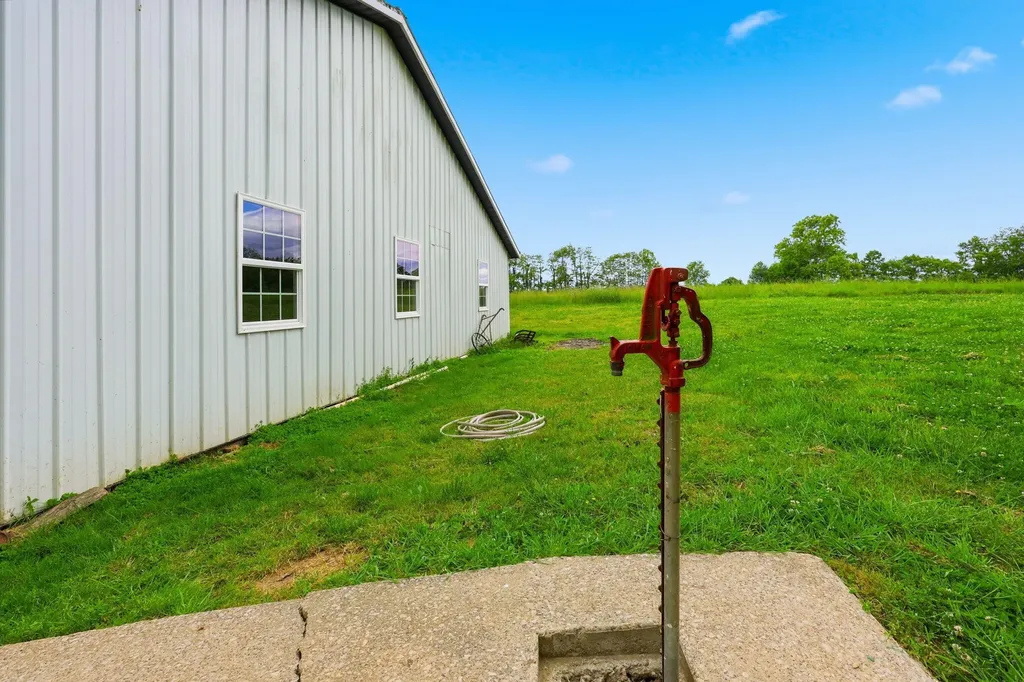 313 Jay Road Owingsville KY 40360