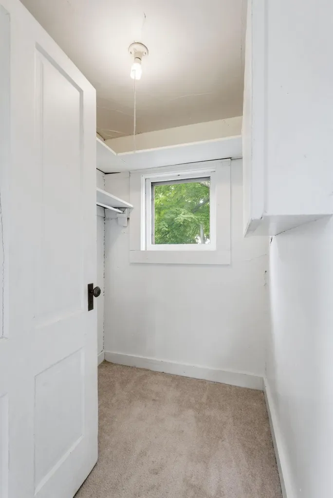 115 High Street Versailles KY 40383