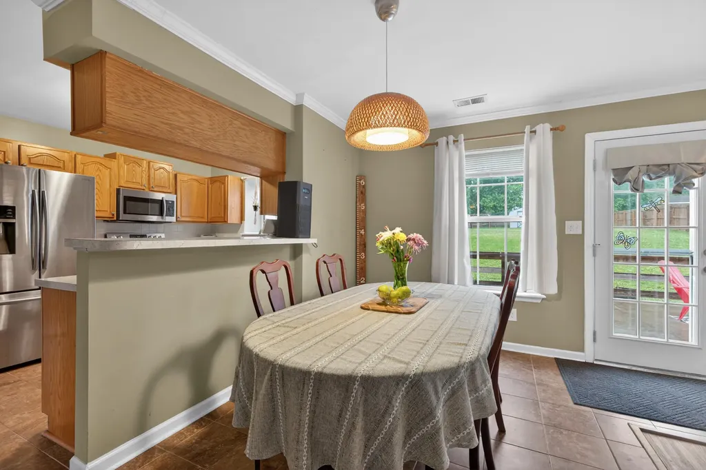 216 Redding Road Georgetown KY 40324