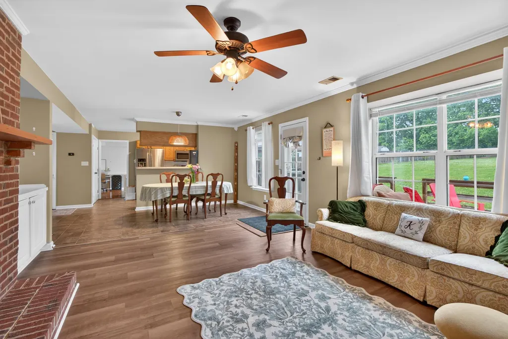 216 Redding Road Georgetown KY 40324