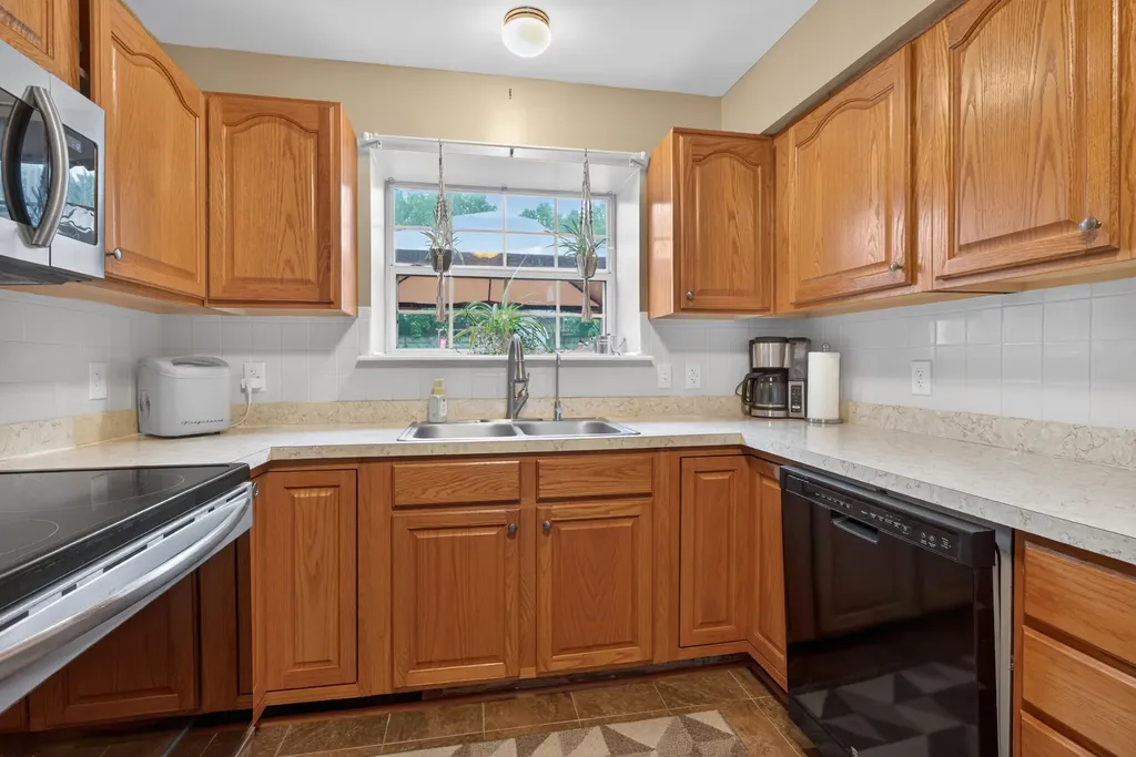 216 Redding Road Georgetown KY 40324