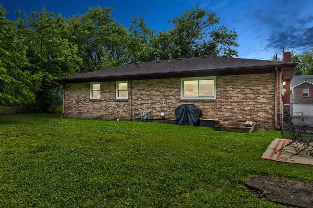 138 Oliver Drive Richmond KY 40475