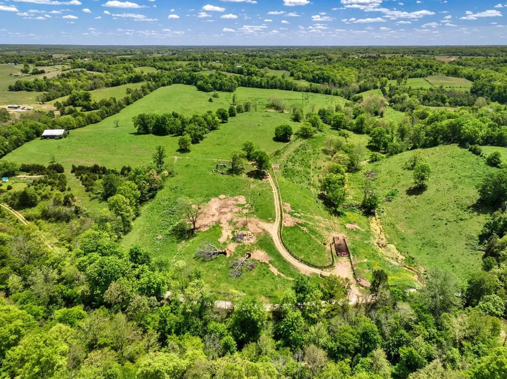 3560 Renaker-berry Road Berry KY 41003