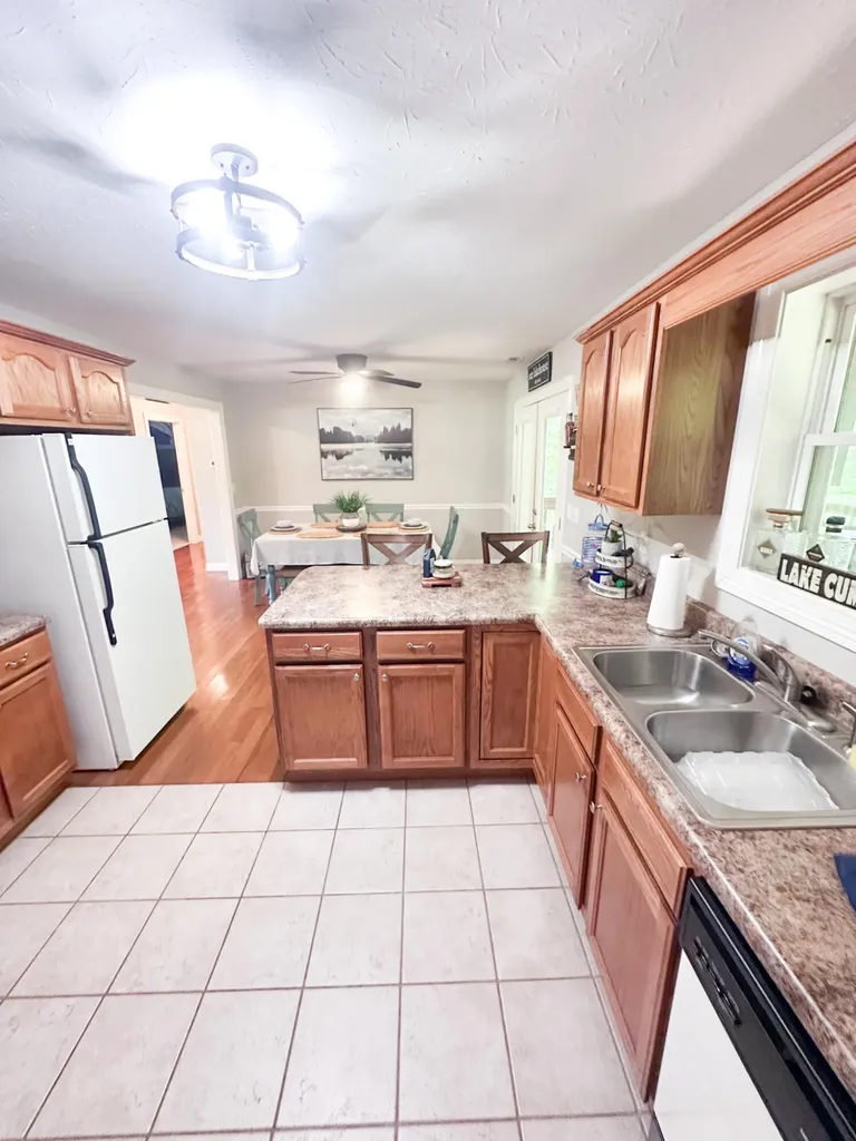 120 Cascade Circle Jamestown KY 42629