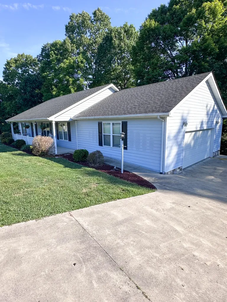 120 Cascade Circle Jamestown KY 42629