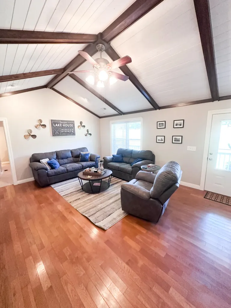 120 Cascade Circle Jamestown KY 42629