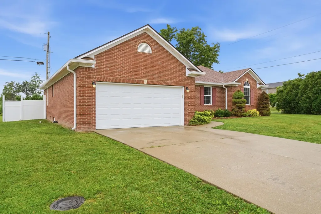 1000 Jd Circle Berea KY 40403