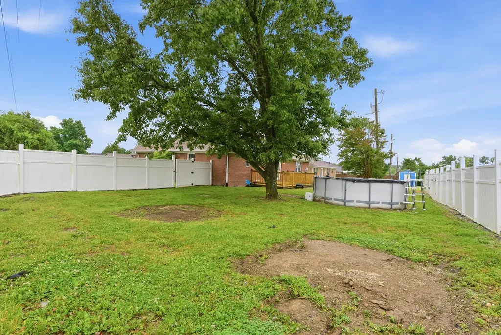 1000 Jd Circle Berea KY 40403