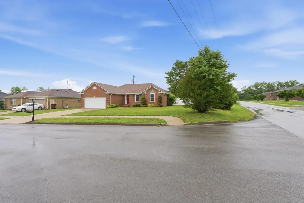 1000 Jd Circle Berea KY 40403