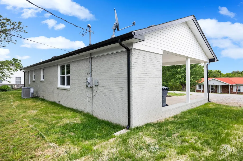 160 Mays Subdivision Road Beattyville KY 41311