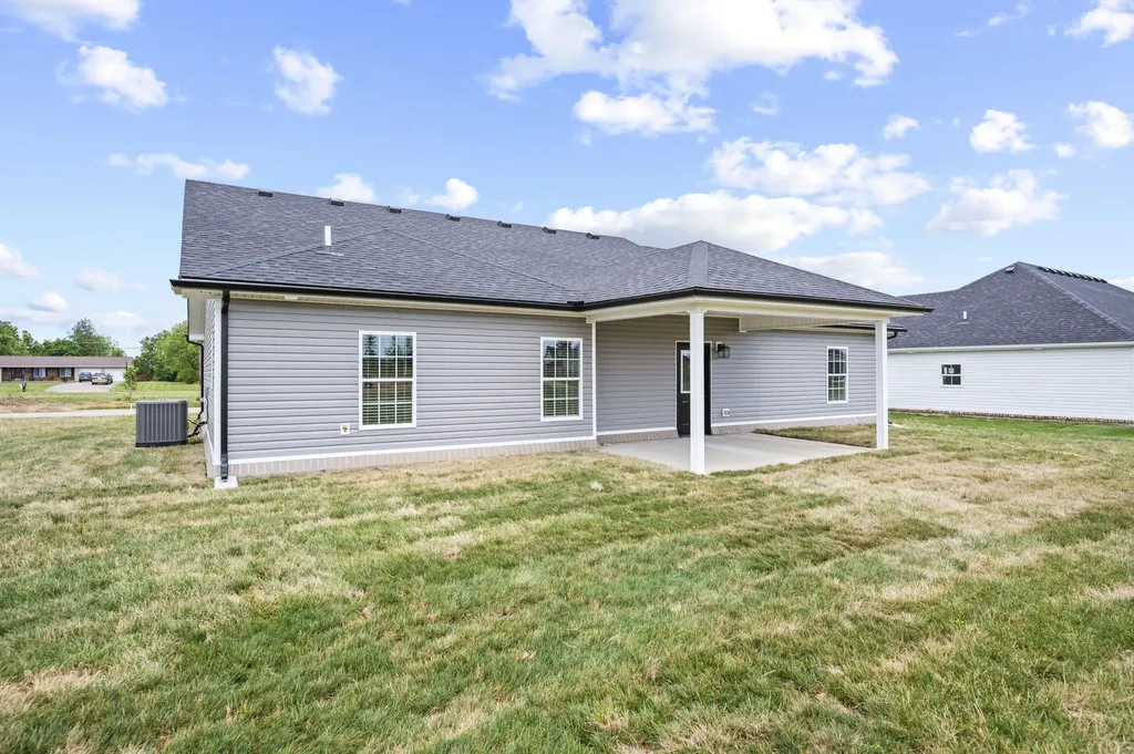 607 Comanche Drive Richmond KY 40475