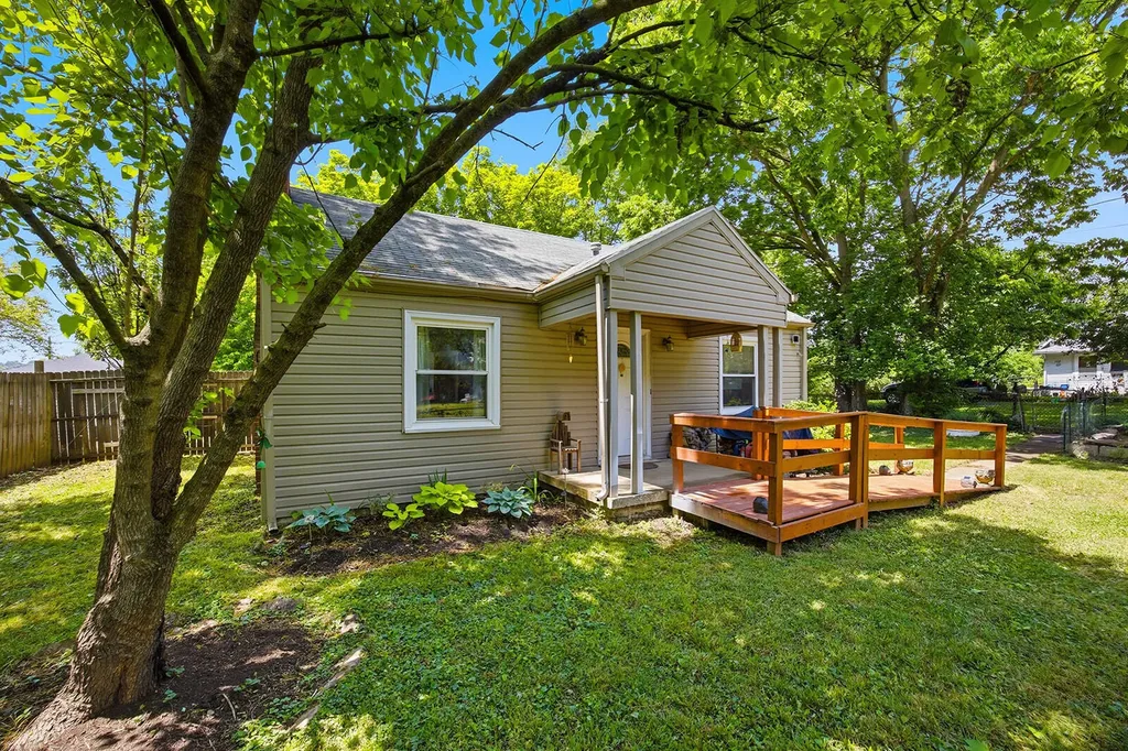 173 1/2 E Main Street Frankfort KY 40601