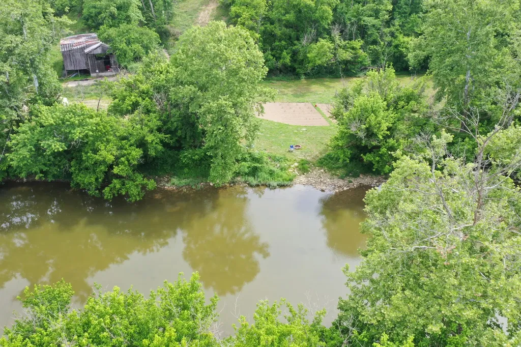 1050 Burgin Road Lawrenceburg KY 40342