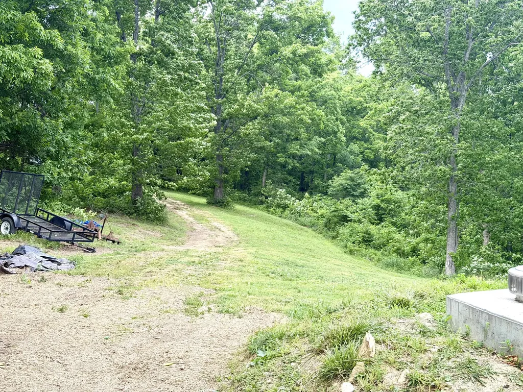 1050 Burgin Road Lawrenceburg KY 40342