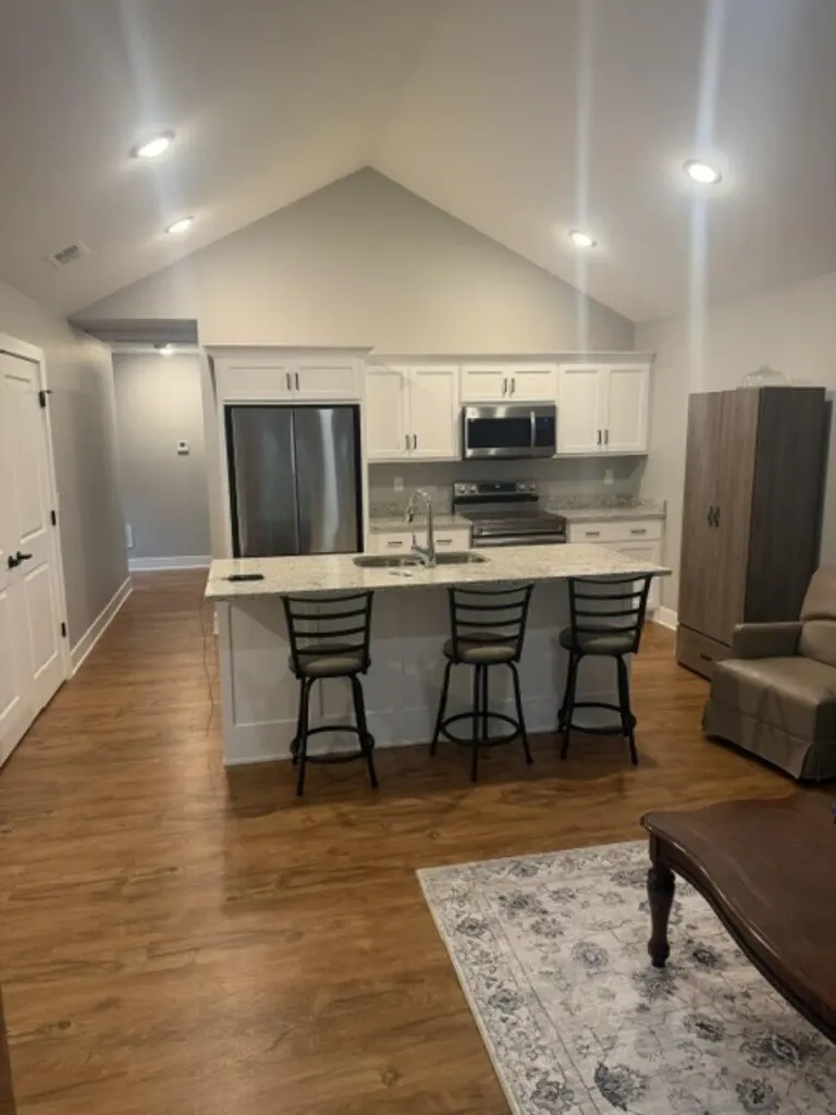 707 Edelen Avenue Bardstown KY 40004