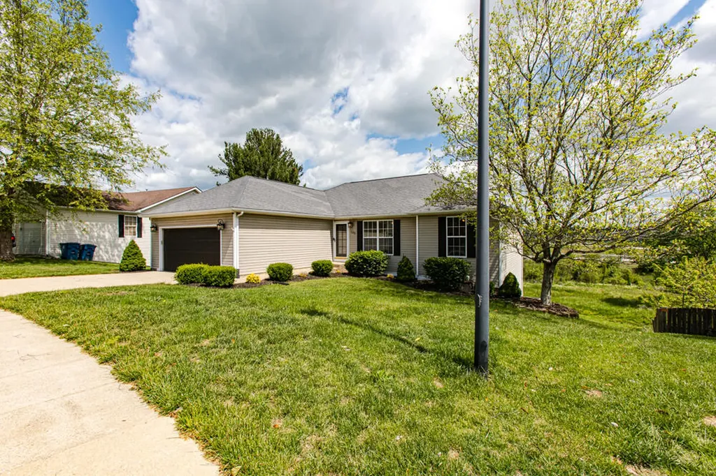 135 N Bold Forbes Boulevard Georgetown KY 40324