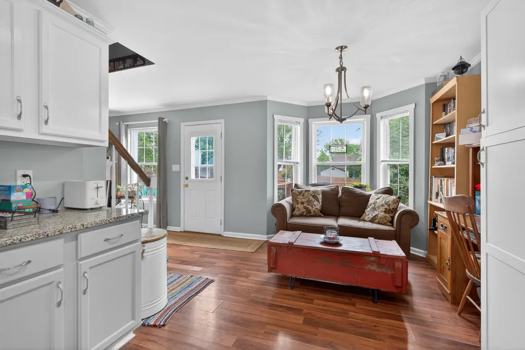 424 Southbrook Drive Nicholasville KY 40356