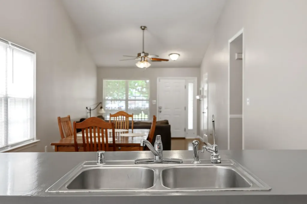 625 Hugging Bear Drive Lexington KY 40509