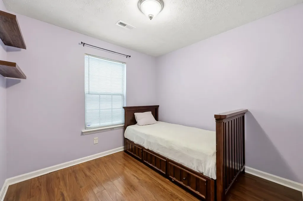 625 Hugging Bear Drive Lexington KY 40509