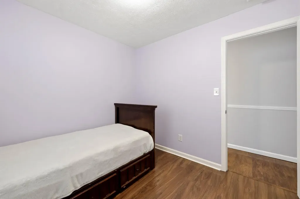 625 Hugging Bear Drive Lexington KY 40509