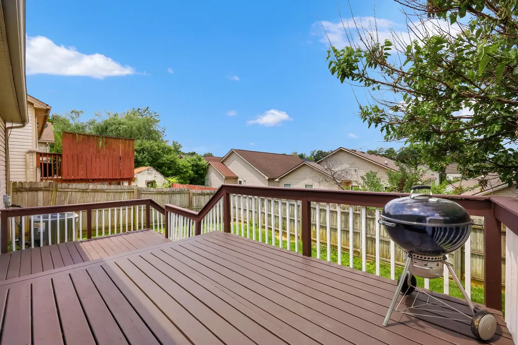 625 Hugging Bear Drive Lexington KY 40509