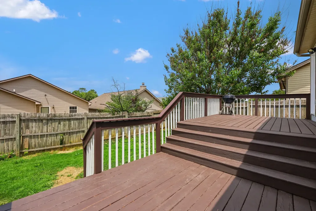 625 Hugging Bear Drive Lexington KY 40509