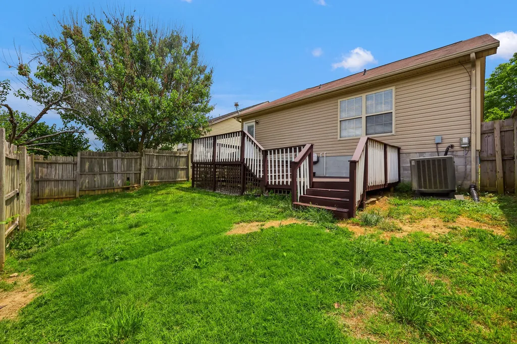 625 Hugging Bear Drive Lexington KY 40509