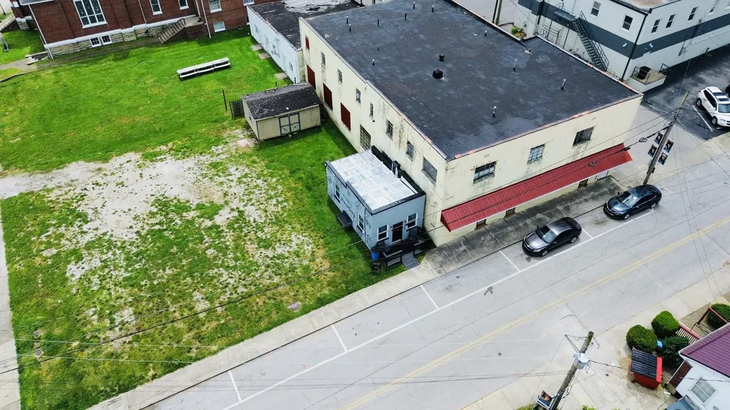 244 Main Street Vanceburg KY 41179
