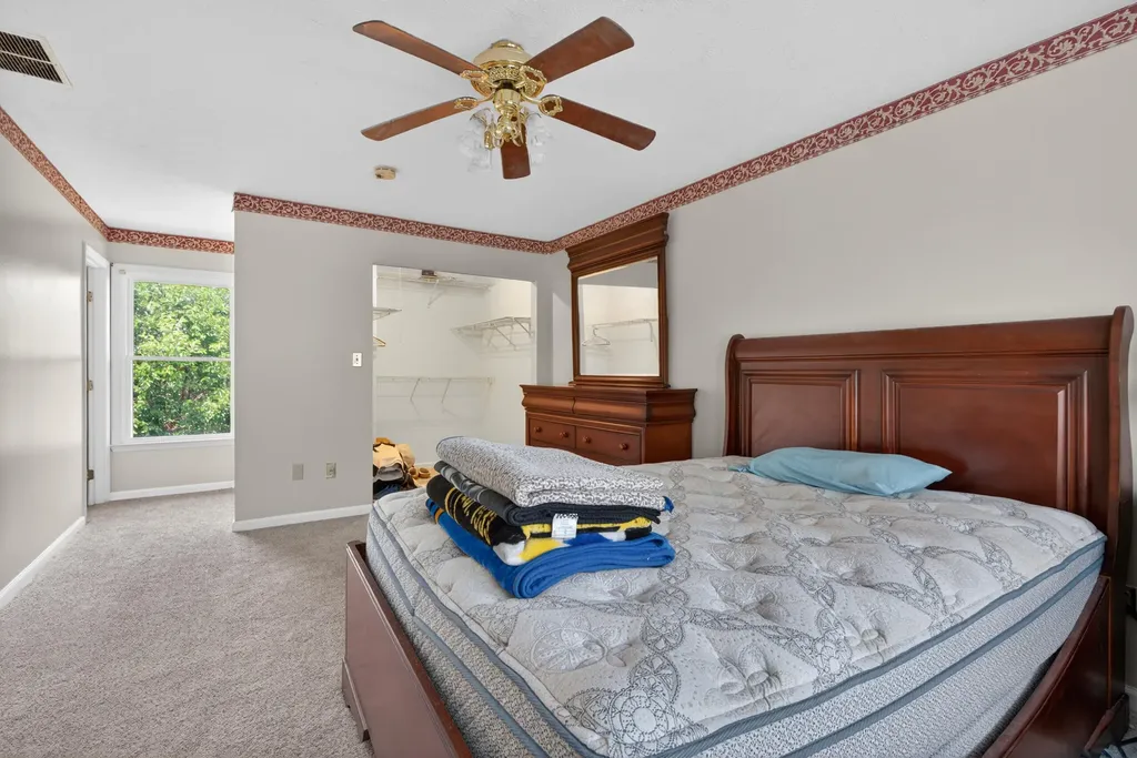 3921 Hillside Drive Lexington KY 40514
