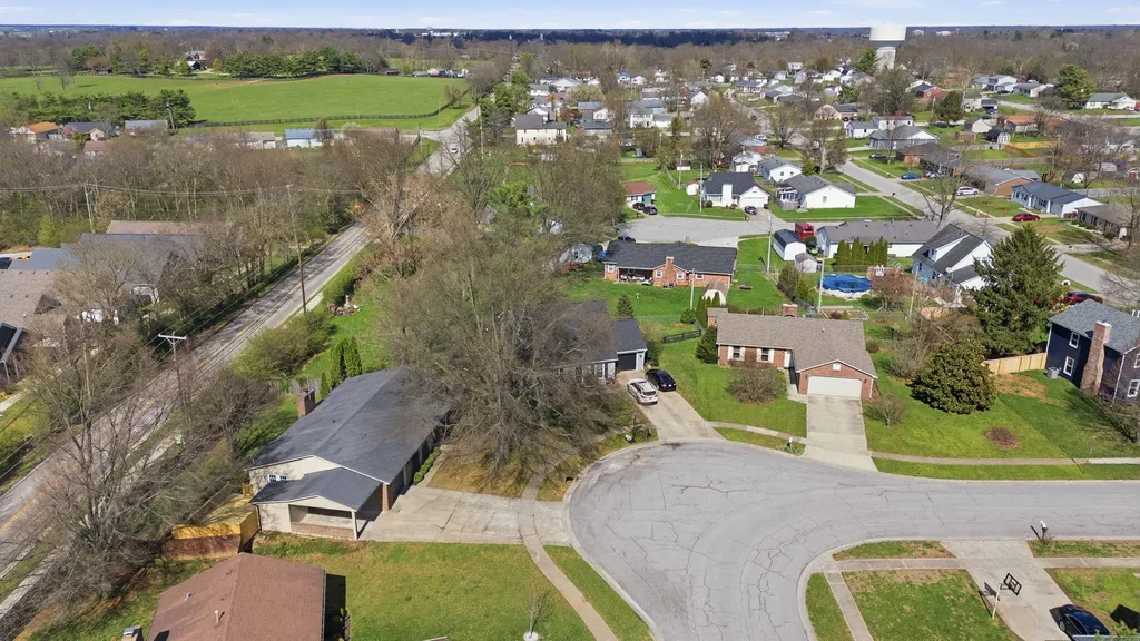 520 Berlin Drive Versailles KY 40383