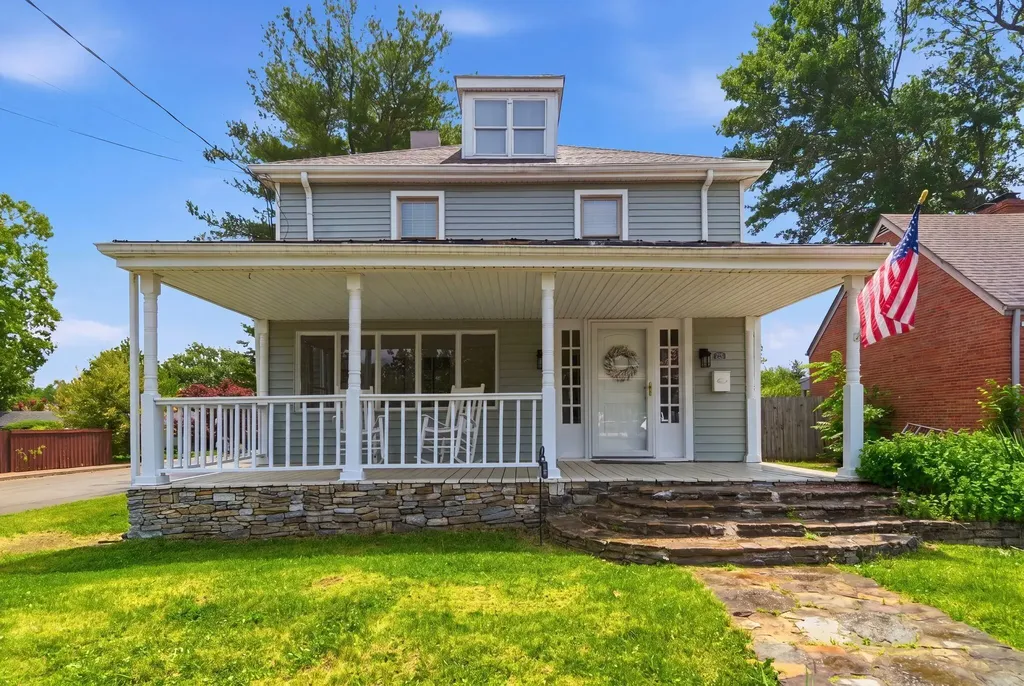 182 Bassett Avenue Lexington KY 40502