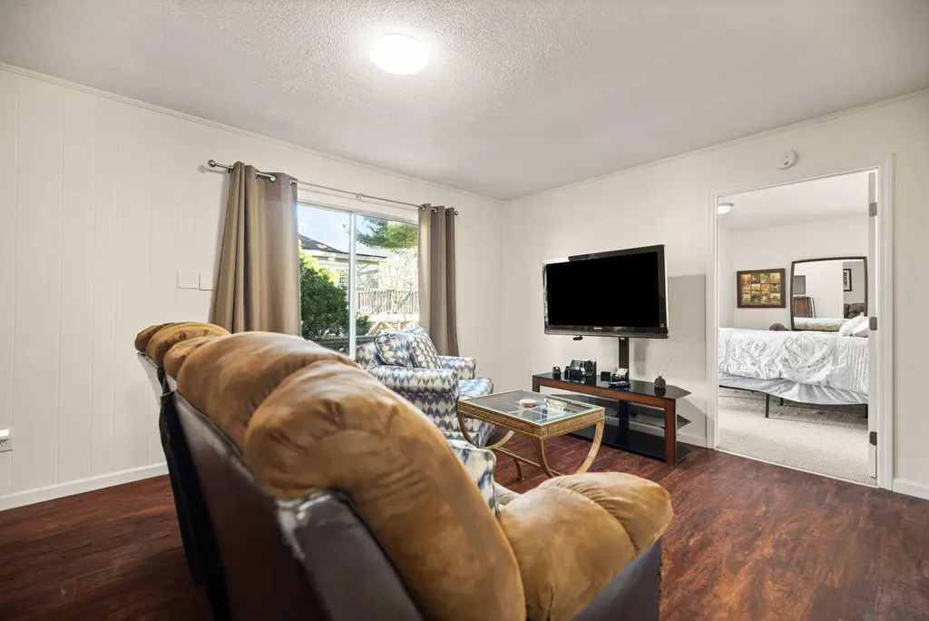 182 Bassett Avenue Lexington KY 40502