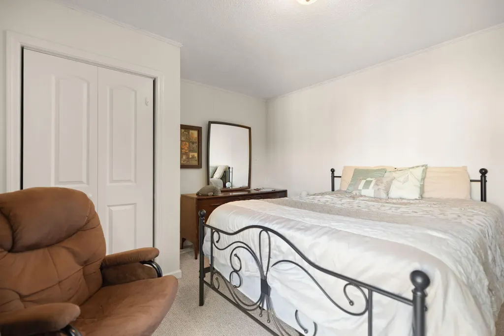 182 Bassett Avenue Lexington KY 40502