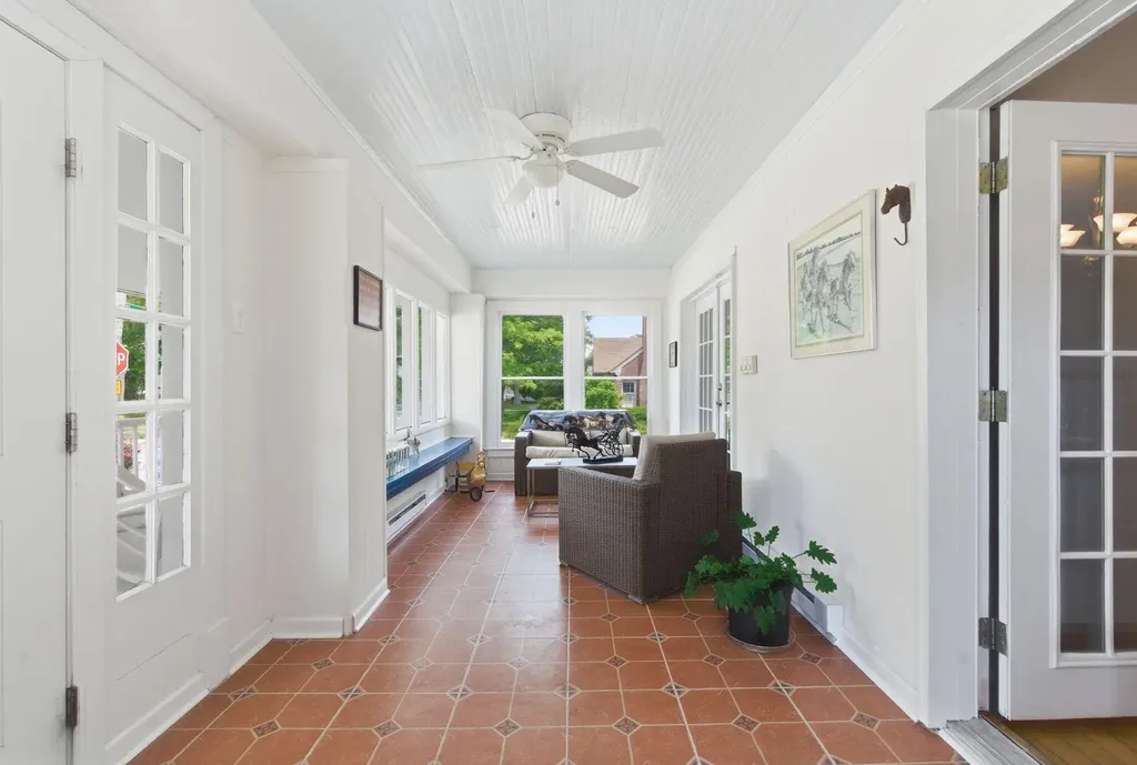 182 Bassett Avenue Lexington KY 40502