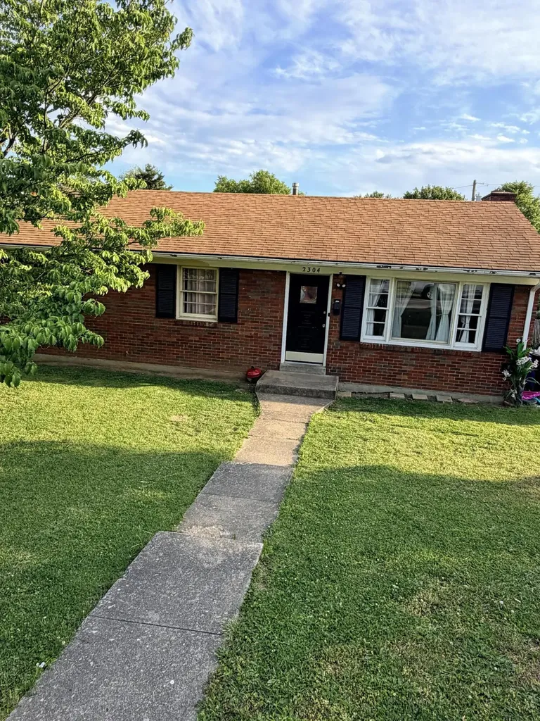 2304 Caywood Circle Lexington KY 40504